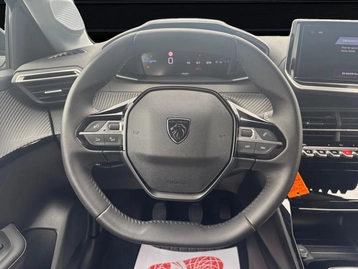 Image véhicule  Peugeot 208 (23)