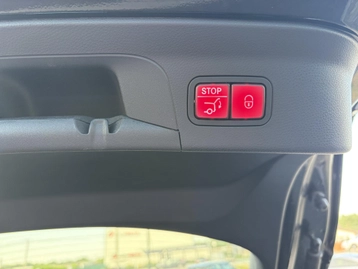 Image véhicule  Mercedes CLASSE GLC (21)
