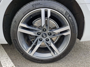 Image véhicule  Audi A4 (14)