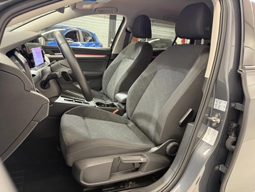 Image véhicule  Volkswagen GOLF (16)