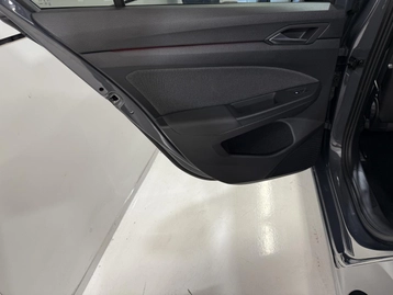 Image véhicule  Volkswagen GOLF (30)