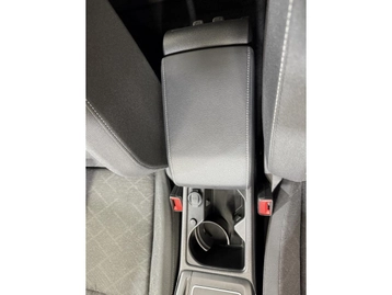 Image véhicule  Volkswagen GOLF (27)