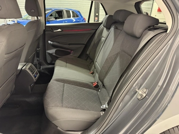 Image véhicule  Volkswagen GOLF (33)