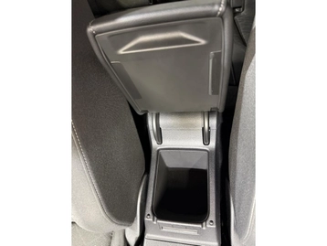 Image véhicule  Volkswagen GOLF (28)