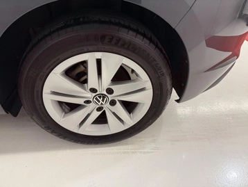 Image véhicule  Volkswagen GOLF (12)