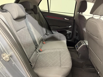 Image véhicule  Volkswagen GOLF (39)