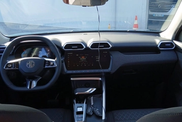 Image véhicule  MG ZS (9)