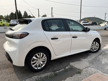 Image véhicule  Peugeot 208 (2)