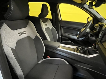 Image véhicule  Dacia BIGSTER (6)