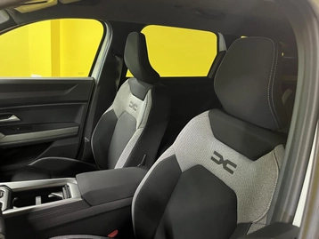 Image véhicule  Dacia BIGSTER (38)