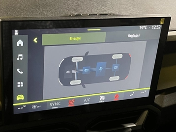 Image véhicule  Dacia BIGSTER (13)
