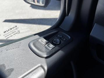 Image véhicule  Renault MASTER (27)