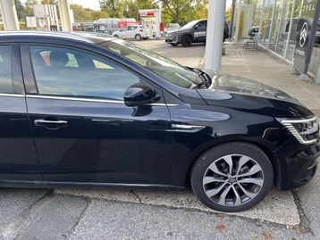 Image véhicule  Renault MEGANE IV ESTATE (7)