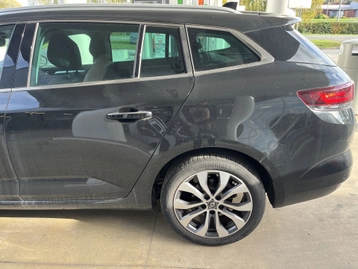 Image véhicule  Renault MEGANE IV ESTATE (4)