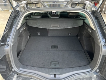 Image véhicule  Renault MEGANE IV ESTATE (8)