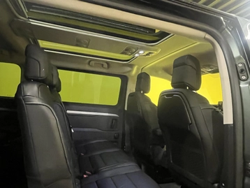 Image véhicule Peugeot TRAVELLER (15) Image véhicule Peugeot TRAVELLER (15)