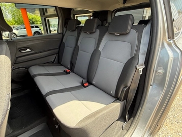 Image véhicule  Dacia JOGGER (10)