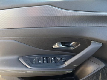 Image véhicule  Peugeot 408 (18)