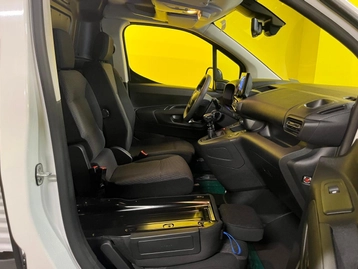 Image véhicule  Fiat DOBLO (19) Image véhicule  Fiat DOBLO (19)