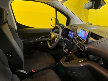 Image véhicule  Fiat DOBLO (17) Image véhicule  Fiat DOBLO (17)