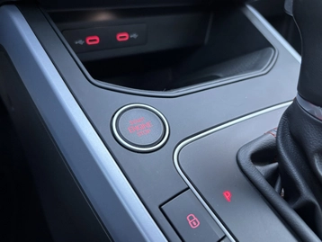 Image véhicule  Seat ARONA (24)