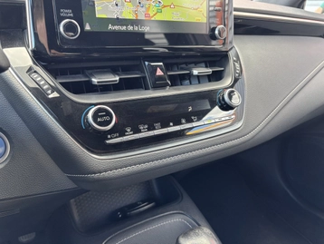 Image véhicule  Toyota COROLLA (17)
