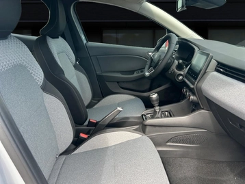 Image véhicule  Renault CLIO (15)