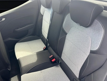Image véhicule  Renault CLIO (16)