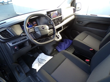 Image véhicule  Opel VIVARO (13)