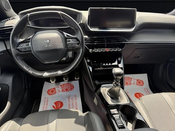 Image véhicule  Peugeot 2008 (19)
