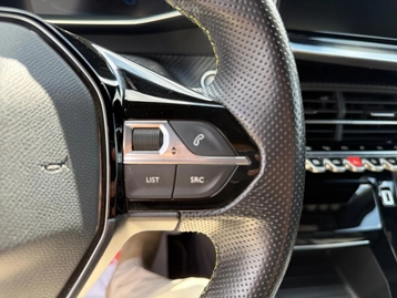 Image véhicule  Peugeot 2008 (23)