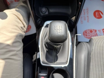 Image véhicule  Peugeot 2008 (31)