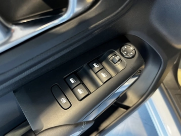 Image véhicule  Citroën C5 AIRCROSS (11)