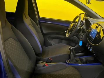 Image véhicule Toyota AYGO (8) Image véhicule Toyota AYGO (8)