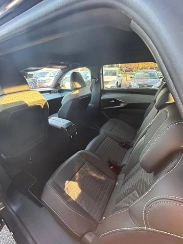 Image véhicule  Peugeot 5008 (11)