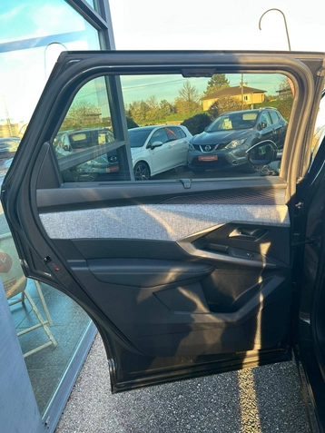 Image véhicule  Peugeot 5008 (17)