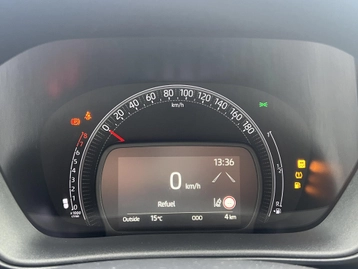 Image véhicule  Toyota AYGO (27)