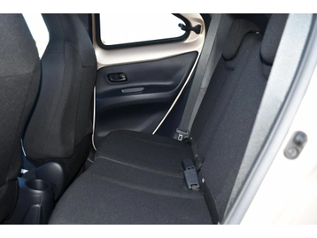 Image véhicule  Toyota AYGO (14)