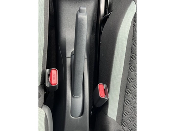 Image véhicule  Toyota AYGO (39)