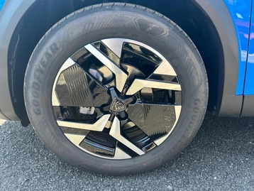 Image véhicule  Peugeot 2008 (7)