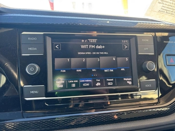 Image véhicule  Volkswagen POLO (27)