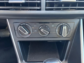 Image véhicule  Volkswagen POLO (34)