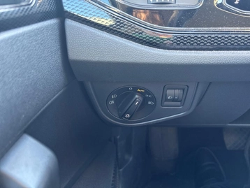 Image véhicule  Volkswagen POLO (21)