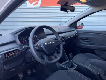 Image véhicule  Dacia Sandero Stepway (3) (1)