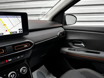 Image véhicule  Dacia SANDERO (23)