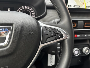 Image véhicule  Dacia SANDERO (12)