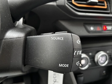 Image véhicule  Dacia SANDERO (14)