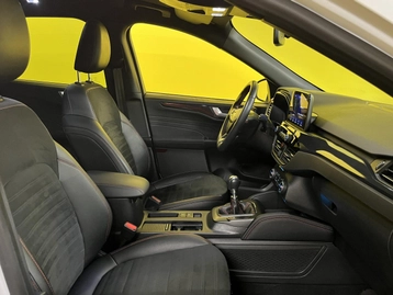 Image véhicule  Ford KUGA (13)