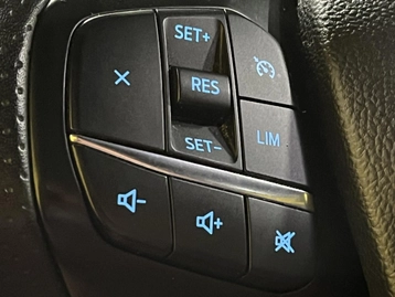 Image véhicule  Ford KUGA (37)
