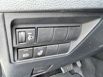 Image véhicule  Mazda MAZDA2 HYBRID (14)